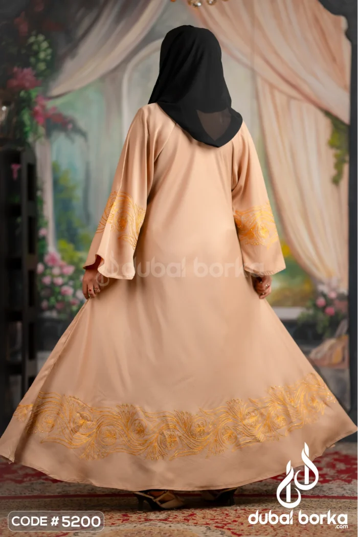 Hafsa Gher Borka – Eid Ul Fitr 2025 Exclusive | Dubai Borka - Image 4