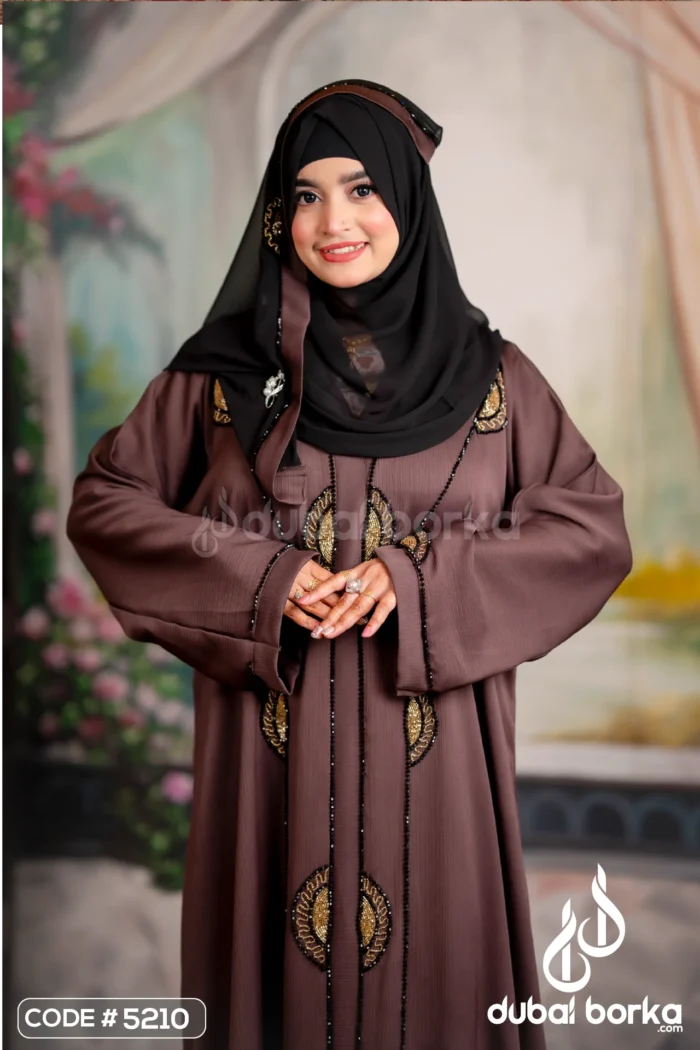 Hayal Handwork – Eid Ul Fitr 2025 Exclusive Collection - Image 4