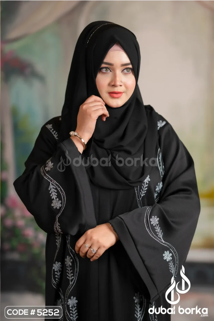 Gulbahar Floral Ari Borka - Exclusive Eid Collection 2025 - Image 2