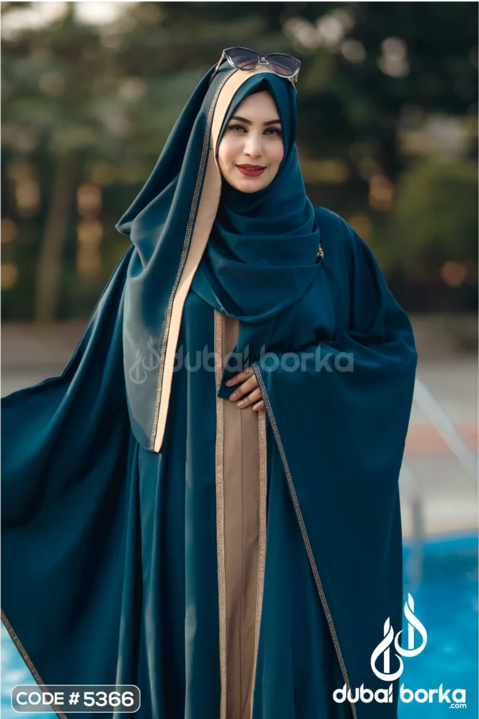 Zeenat Contrast Abaya – A Statement of Elegance for Eid 2025