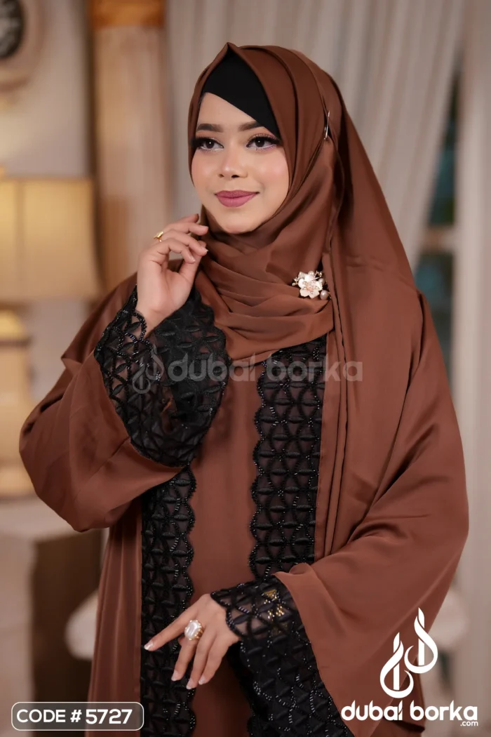 Mahareen Extra-Koti Borka – Premium Zafran Karchupi Lace Work - Image 2